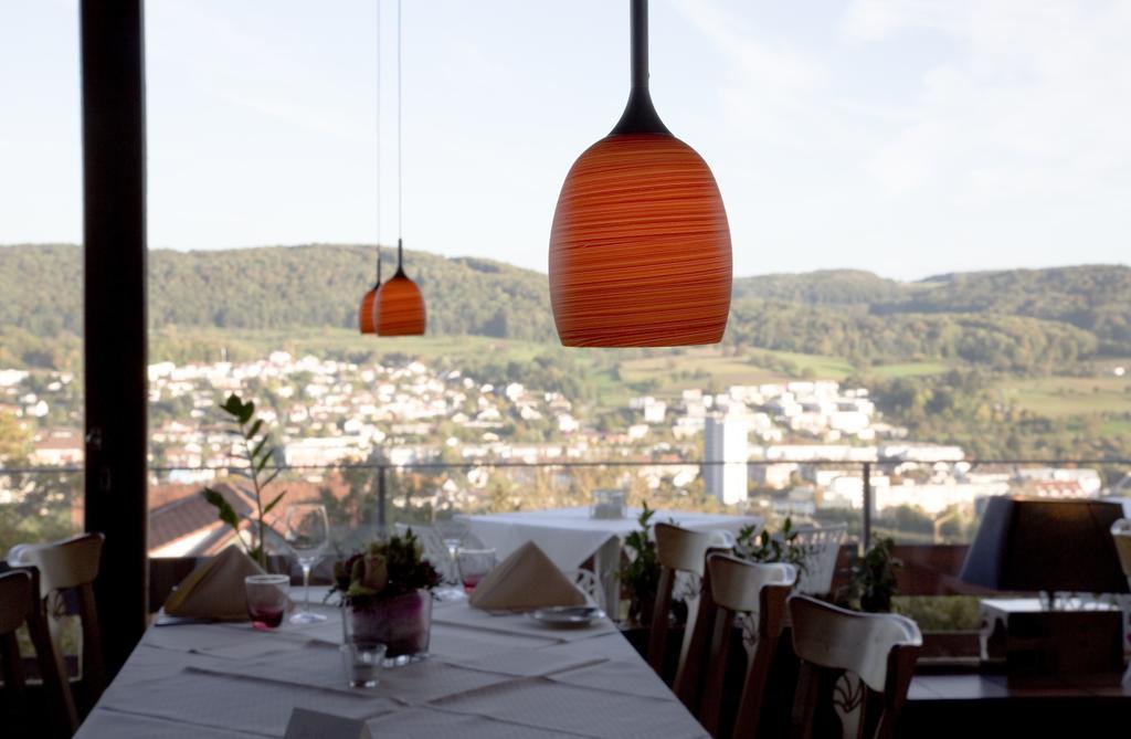 Restaurant-Hotel Maien Лёррах Экстерьер фото